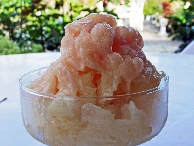 桃のカキ氷